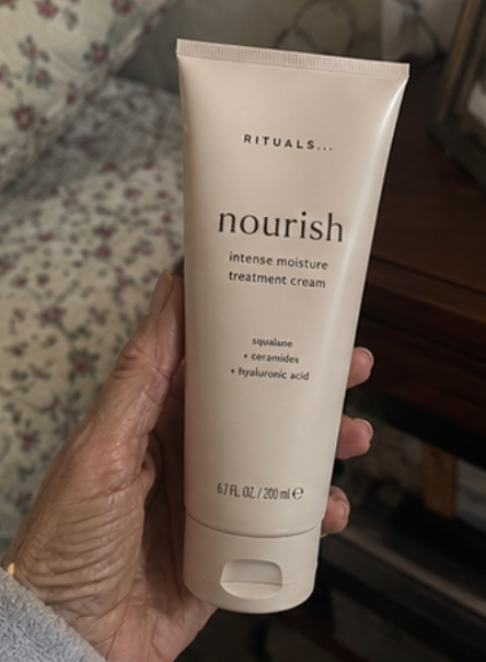 Arielle review photo